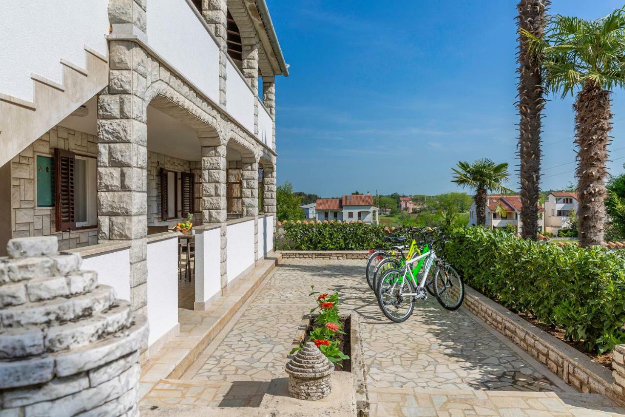Apartments Rita Porec Luaran gambar